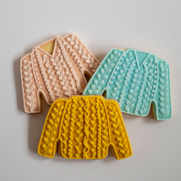 Winter Sweater Cookies - Mara Cookies