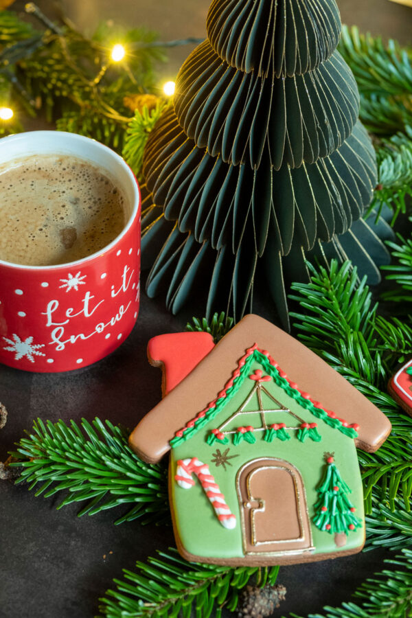 Christmas Cookies - Mara Cookies